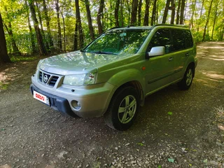 2002 Nissan X-Trail I, белый, 460000 рублей, вид 2