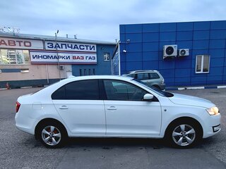2014 Skoda Rapid I, белый, 850000 рублей, вид 5