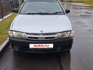 2000 Nissan AD II, серебристый, 210000 рублей, вид 2