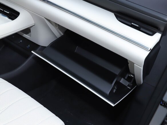 2026 Changan Qiyuan Q07 31.7 kWh, чёрный, 3488008 рублей - вид 20