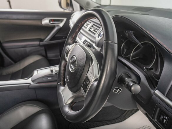 2013 Lexus CT 200h I, белый, 1649000 рублей - вид 11