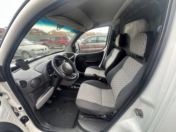2012 Fiat Doblo I Рестайлинг, белый, 520000 рублей - вид 6
