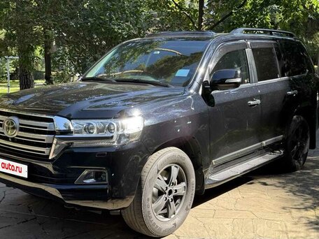 2018 Toyota Land Cruiser 200 Series Рестайлинг 2, чёрный, 6500000 рублей, вид 1