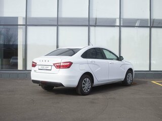 2021 Lada (ВАЗ) Vesta I, белый, 970000 рублей, вид 2