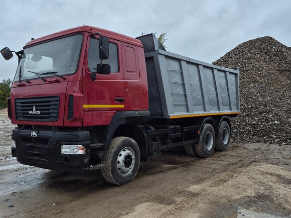 2014 МАЗ 6501, красный, 1400000 рублей - вид 1