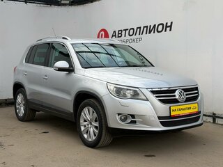 2010 Volkswagen Tiguan I, серебристый, 1070000 рублей, вид 4