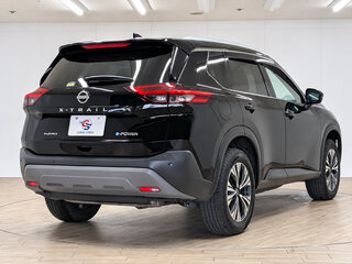 2021 Nissan X-Trail III Рестайлинг, чёрный, 2250000 рублей, вид 4