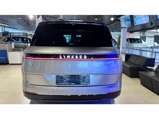2026 Lynk & Co 900, серебристый, 7950000 рублей, вид 5