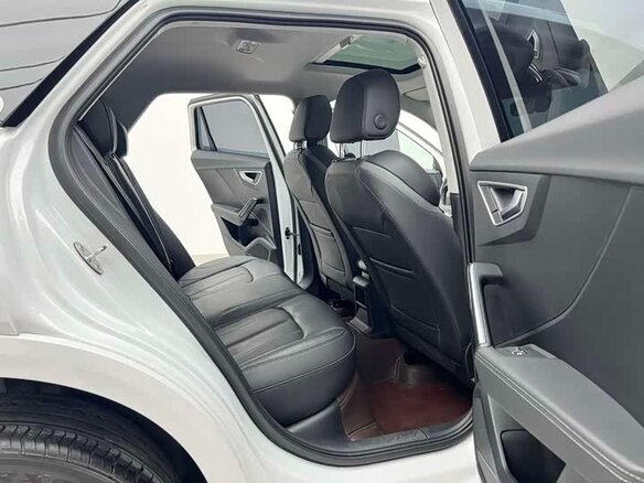 2023 Audi Q2 L 35 TFSI I Рестайлинг, белый, 1650000 рублей - вид 14