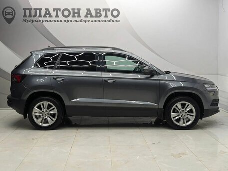 2021 Skoda Karoq I, серый, 2449000 рублей, вид 4