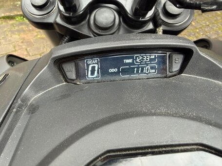 2023 Bajaj Dominar 400, чёрный, 395000 рублей, вид 4