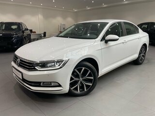 2018 Volkswagen Passat B8, белый, 2788000 рублей, вид 1