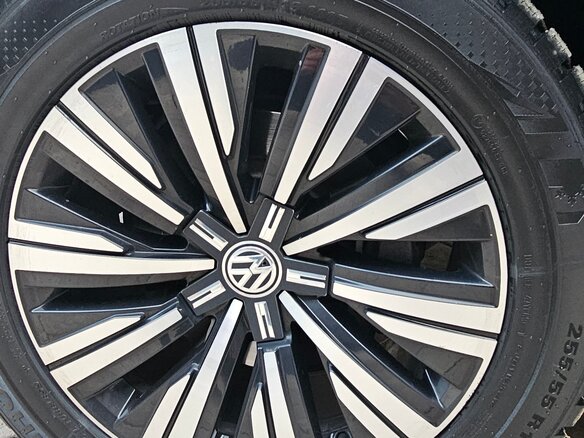 2018 Volkswagen Touareg III, коричневый, 5080000 рублей - вид 15