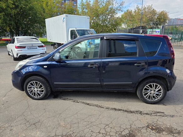 2011 Nissan Note I Рестайлинг, синий, 699999 рублей - вид 7