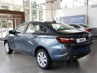 2026 Lada (ВАЗ) Vesta I Рестайлинг (NG), серый, 1651000 рублей, вид 4