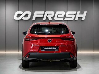 2021 Lexus UX 200 I, красный, 2850000 рублей, вид 4