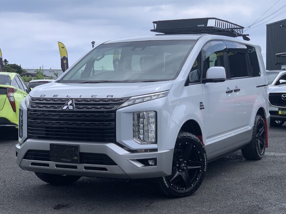2023 Mitsubishi Delica D:5 I Рестайлинг, белый, 3030000 рублей - вид 2