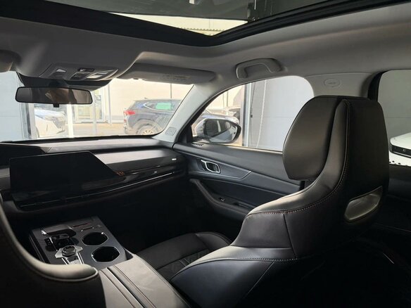 2024 Changan UNI-K, синий, 4699900 рублей - вид 10