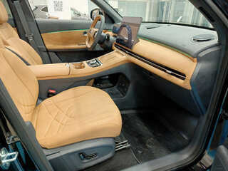 2026 Geely EX5 Гибрид EM-R, серый, 3814990 рублей, вид 5