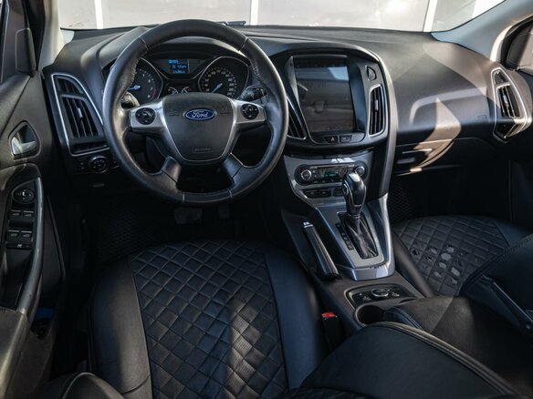 2014 Ford Focus III, белый, 860000 рублей - вид 5