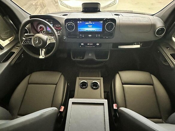 2025 Mercedes-Benz Sprinter, чёрный, 24981660 рублей - вид 6
