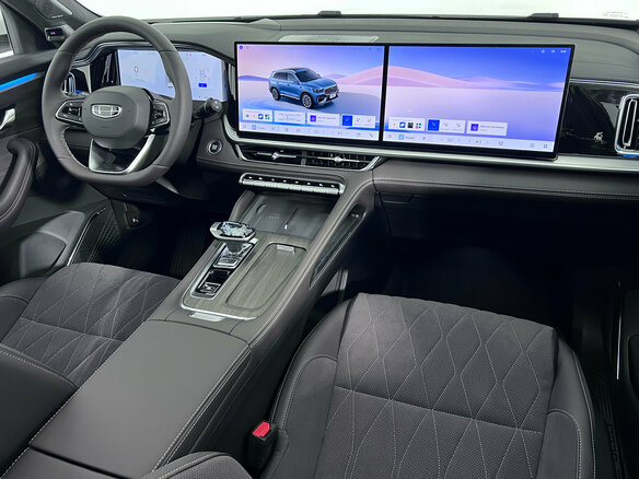 2026 Geely Monjaro (Xingyue L) I Рестайлинг 2 (China Market), белый, 4299000 рублей - вид 13