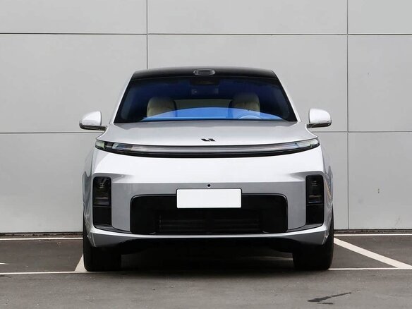 2026 Li Auto (Lixiang) L8 II, серебристый, 10800000 рублей - вид 4