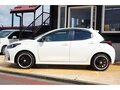 2021 Toyota Yaris IV, белый, 924000 рублей - вид 2