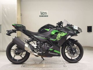 2023 Kawasaki Ninja 400, чёрный, 757000 рублей, вид 2