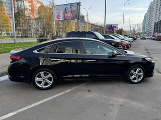 2019 Hyundai Sonata VII (LF) Рестайлинг, чёрный, 1999999 рублей, вид 4