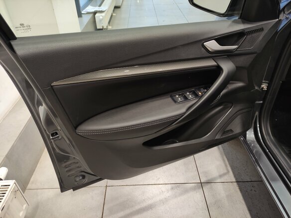 2026 Lada (ВАЗ) Vesta I Рестайлинг (NG), серый, 1755000 рублей - вид 11