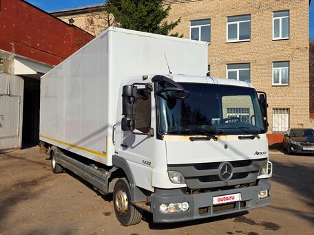 2013 Mercedes-Benz Atego, белый, 4700000 рублей, вид 4