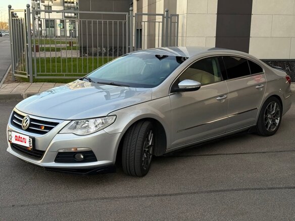 2010 Volkswagen Passat CC I, серебристый