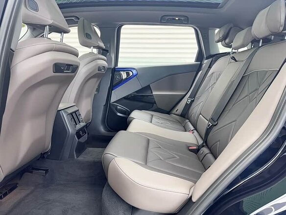 2024 BMW X3 Long 30L xDrive IV (G45/G48), чёрный, 6604000 рублей - вид 30