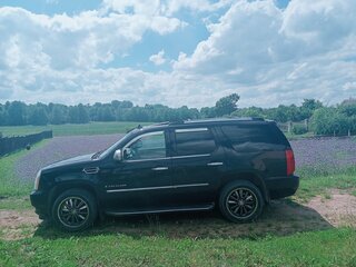 2006 Cadillac Escalade III, чёрный, 1485939 рублей, вид 1