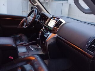 2013 Toyota Land Cruiser 200 Series Рестайлинг 1, чёрный, 3900000 рублей, вид 5