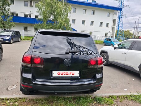2007 Volkswagen Touareg I Рестайлинг, чёрный, 1030000 рублей, вид 5