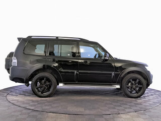 2014 Mitsubishi Pajero IV Рестайлинг 1, чёрный, 2400000 рублей, вид 4