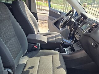 2011 Volkswagen Tiguan I Рестайлинг, синий, 1075000 рублей, вид 5
