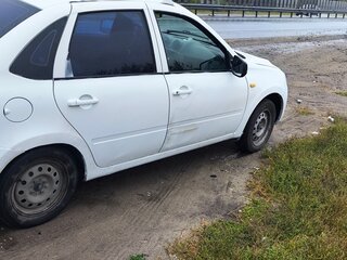 2013 Lada (ВАЗ) Granta I, белый, 270000 рублей, вид 4