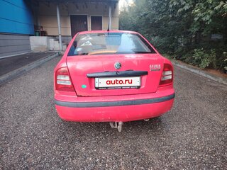 2001 Skoda Octavia I (A4) Рестайлинг, красный, 180000 рублей, вид 4