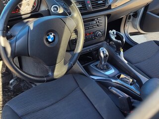 2012 BMW X1 20i I (E84) Рестайлинг, серебристый, 1650000 рублей, вид 5