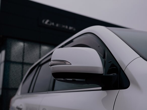 2018 Lexus LX 450d III Рестайлинг 2, белый, 8100000 рублей - вид 9