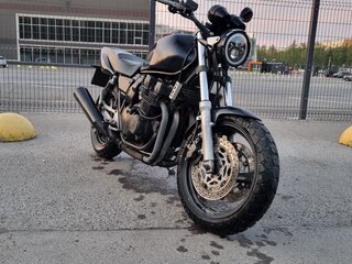Yamaha XJR400