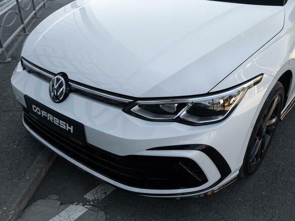 2024 Volkswagen Golf VIII, белый - вид 5