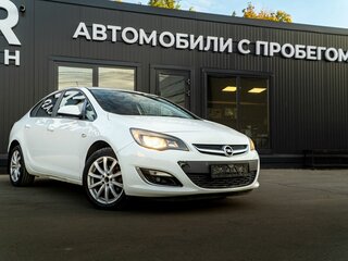 2013 Opel Astra J Рестайлинг, белый, 840000 рублей, вид 3