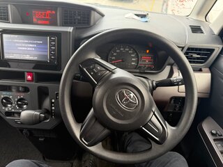2019 Toyota Tank I, чёрный, 999000 рублей, вид 4