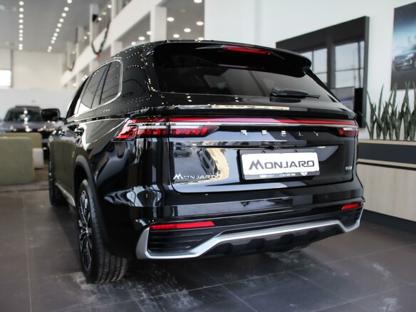 2026 Geely Monjaro I Рестайлинг, чёрный - вид 10