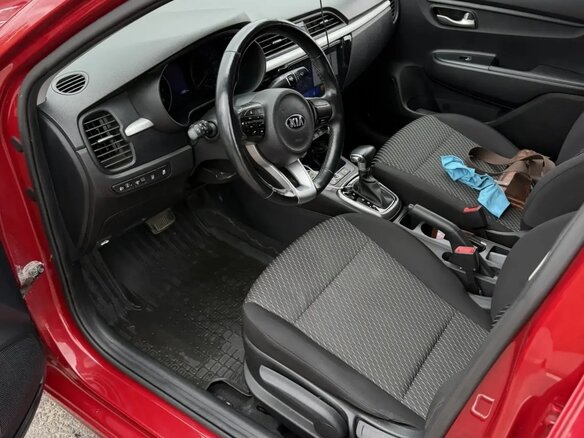 2019 Kia Rio IV, красный - вид 9