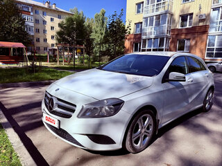 2013 Mercedes-Benz A-Класс 180 III (W176), белый, 1300000 рублей, вид 2